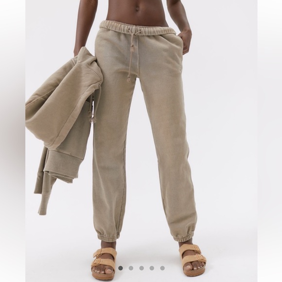 Champion Sweatpants - Picture 6 of 6